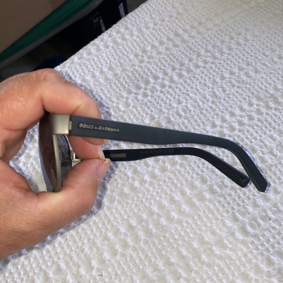 Dolce &  Gabbana   mirrored men’s sunglasses - Picture 9 of 9